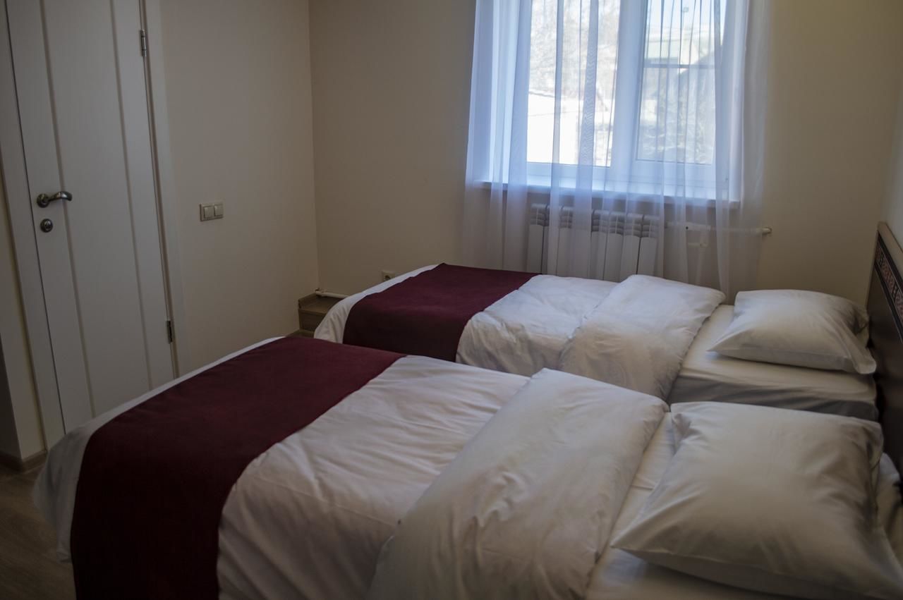 Гостевой дом Stone Art Guest House & Camping Pemzashen