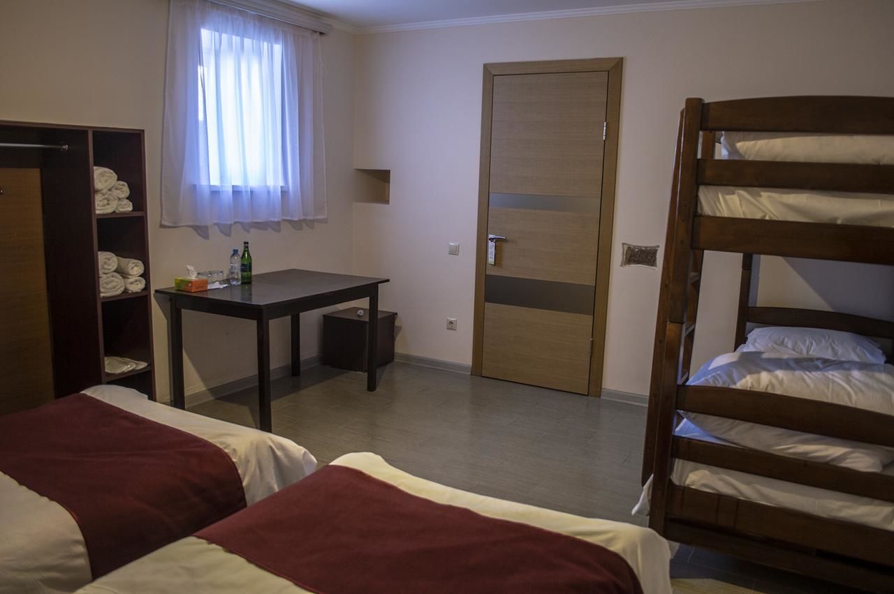 Гостевой дом Stone Art Guest House & Camping Pemzashen-47