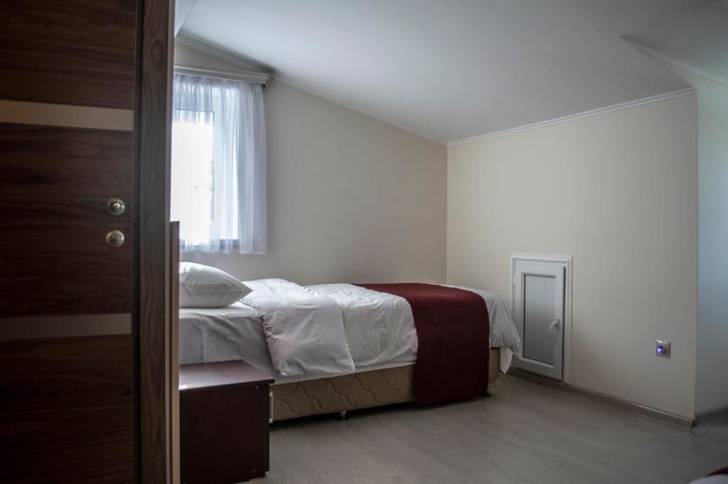 Гостевой дом Stone Art Guest House & Camping Pemzashen