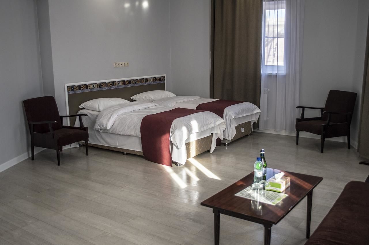 Гостевой дом Stone Art Guest House & Camping Pemzashen-11
